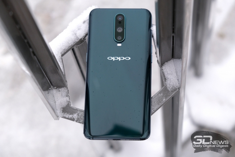 oppo2.jpg